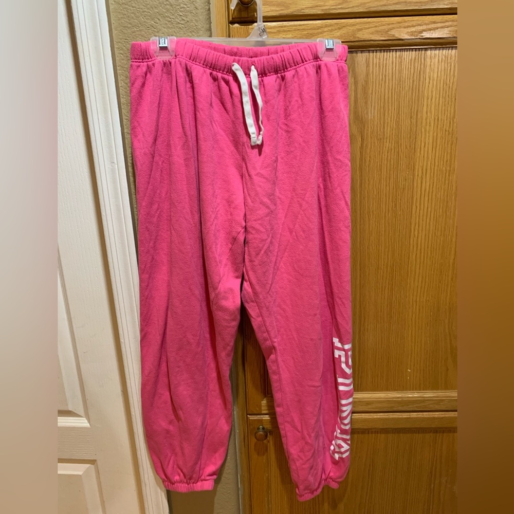 VS pink sweatpants